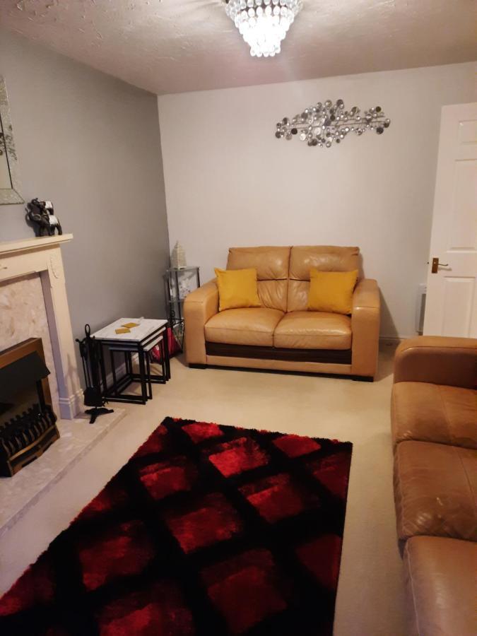 Redmire - 2 Bed 1St Floor Flat Overlooking Green Apartment Darlington  Luaran gambar